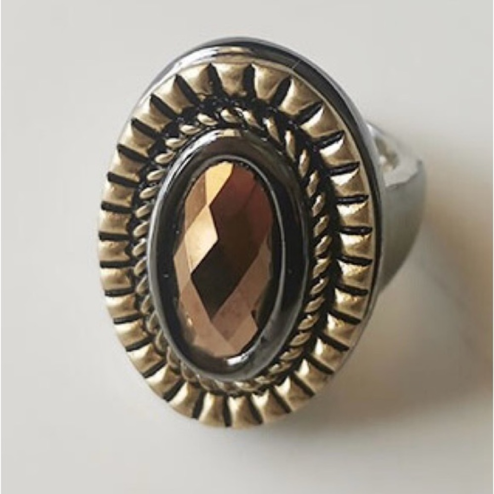 Lia Sophia Vintage Oval Cocktail RIng - Size 9 - Picture 3 of 4